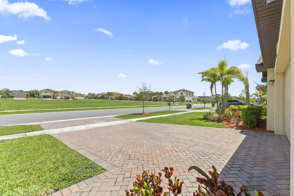 26-web-or-mls-IMG_1744 at 4235 TROON Place, Fort Pierce