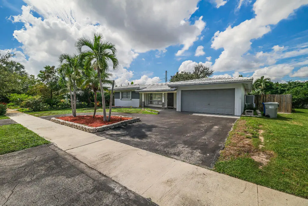 42666_02_image-197557_10.14.2026 at 461 SE 3RD Avenue, Pompano Beach