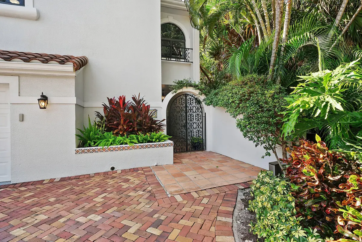 003-5598NorthOceanBoulevard-44H-OceanRid at 5598 N Ocean Boulevard, Ocean Ridge