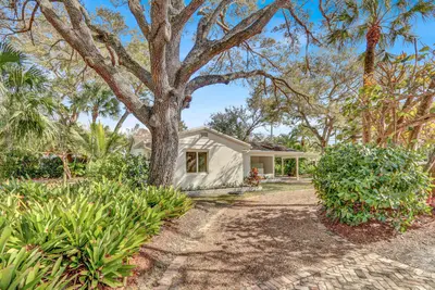 601 PAULINA Road, Jupiter – Single Family Residence for sale