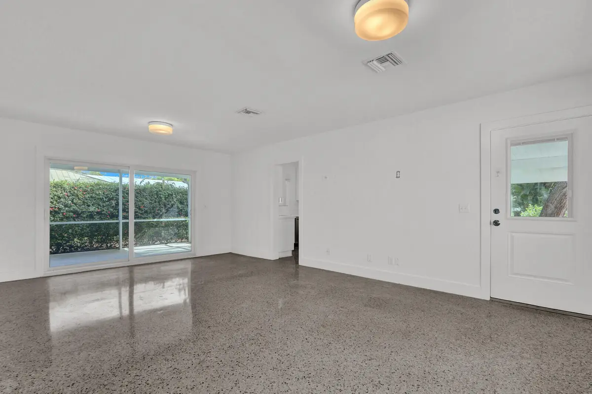 08_Image_8_mls at 601 PAULINA Road, Jupiter