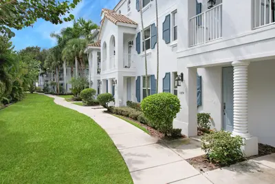 1374 PIAZZA PITTI, Boynton Beach – Townhouse for rent