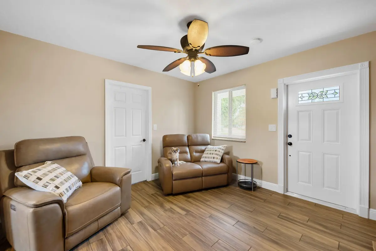 21-web-or-mls-DSC_9139 at 5287 NE 14TH Terrace, Pompano Beach