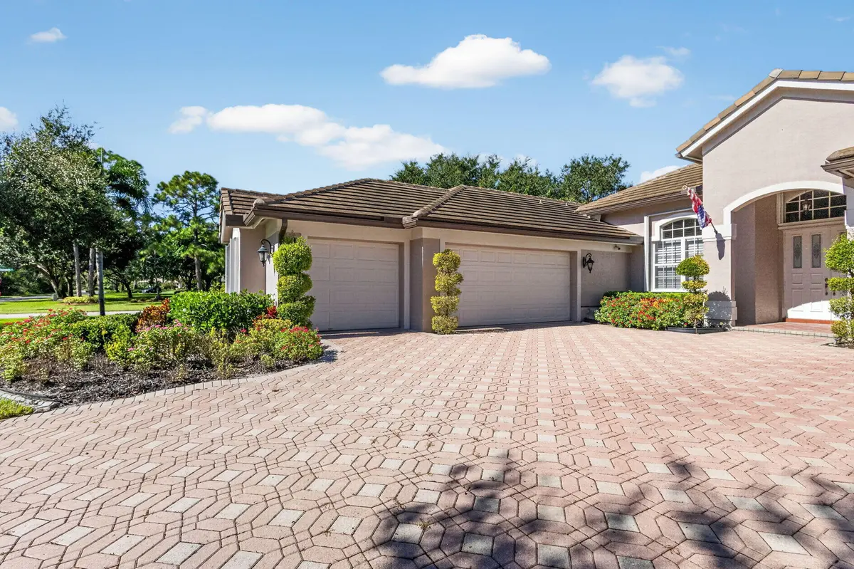 7-web-or-mls-5D1A2175 at 11880 TORREYANNA CIRCLE, Palm Beach Gardens