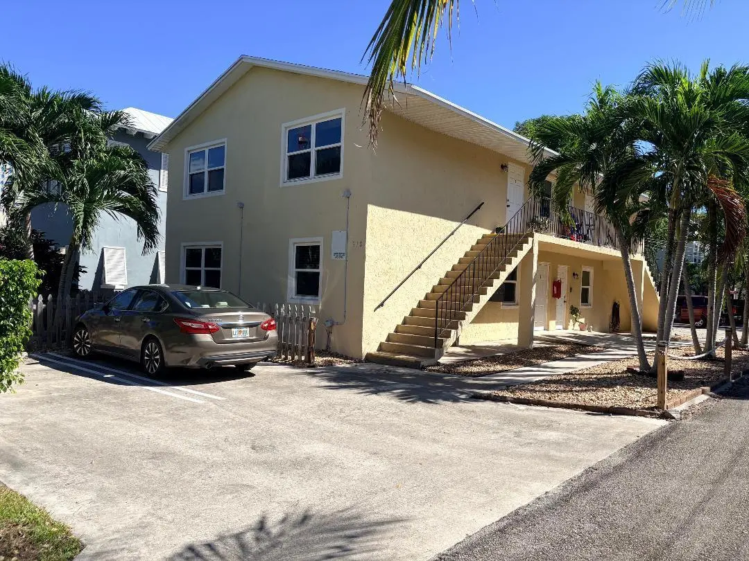 EXTERIOR at 510 M Street Apt 1, West Palm Beach