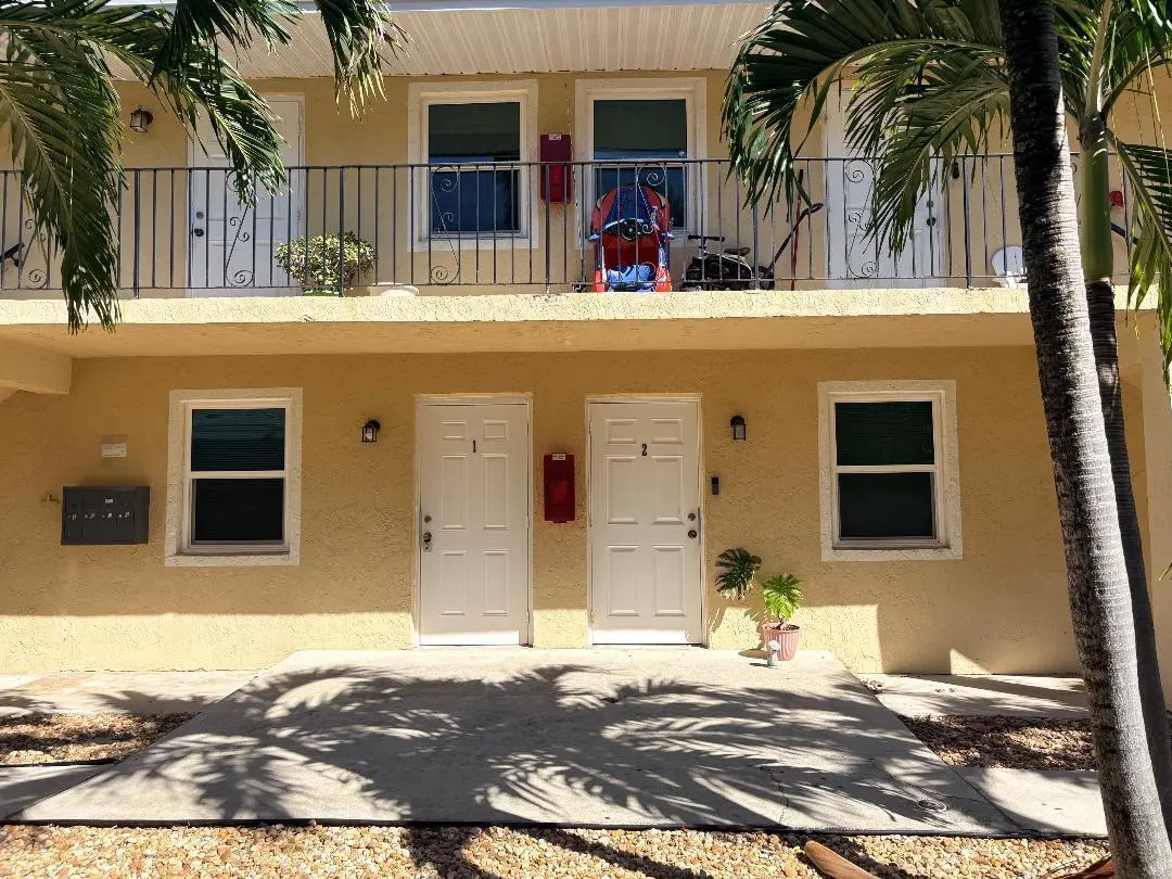 EXTERIOR at 510 M Street Apt 1, West Palm Beach