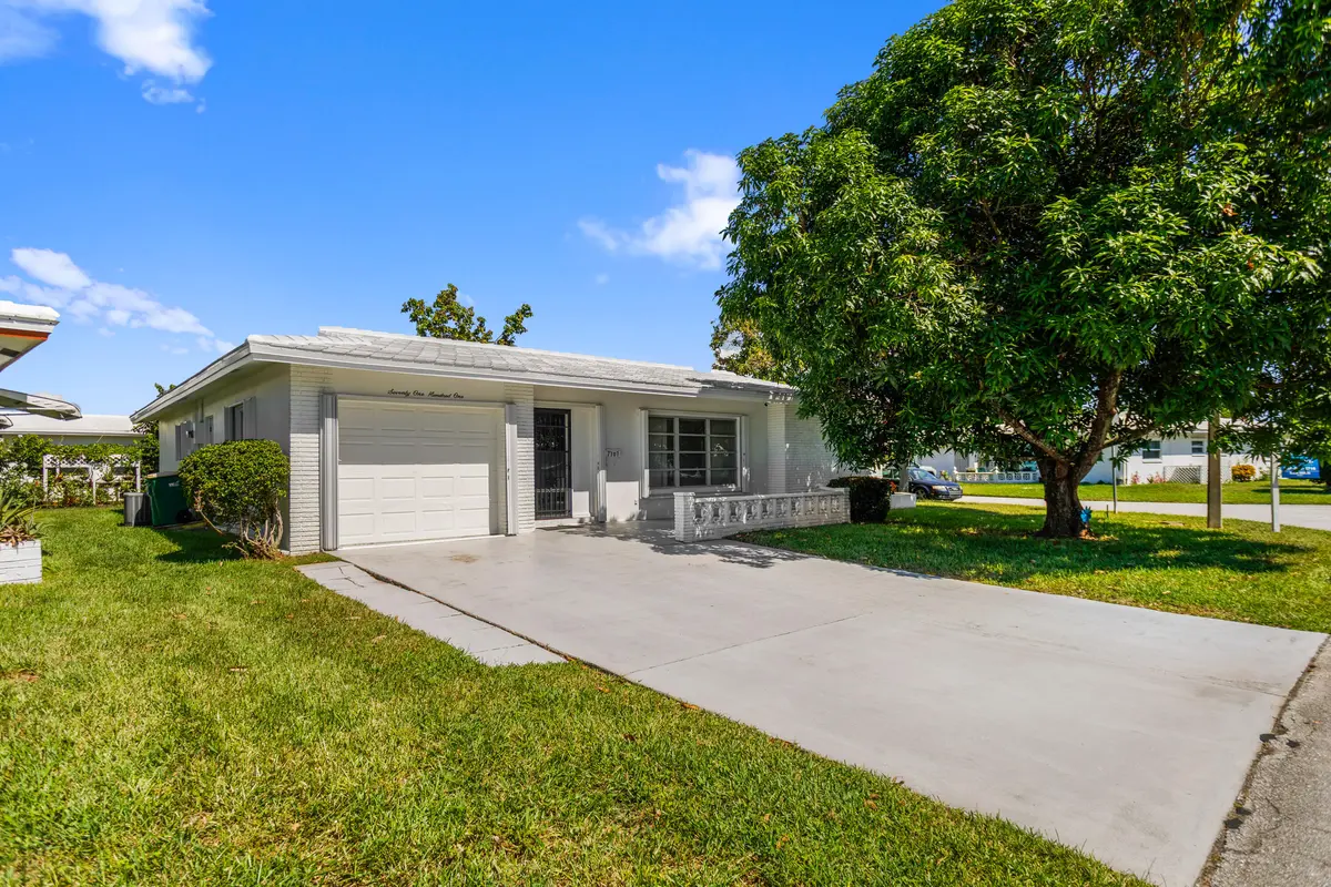 Home at 7101 NW 71ST Street, Tamarac