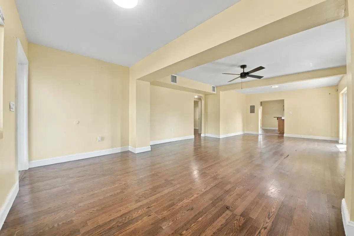 6__dsc7300 at 6824 SW 5TH Street, Pembroke Pines