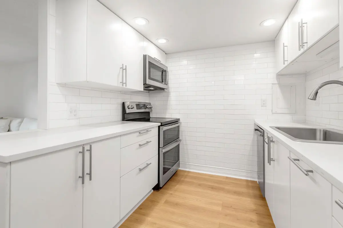Kitchen at 1501 S FLAGLER Drive 5G, West Palm Beach