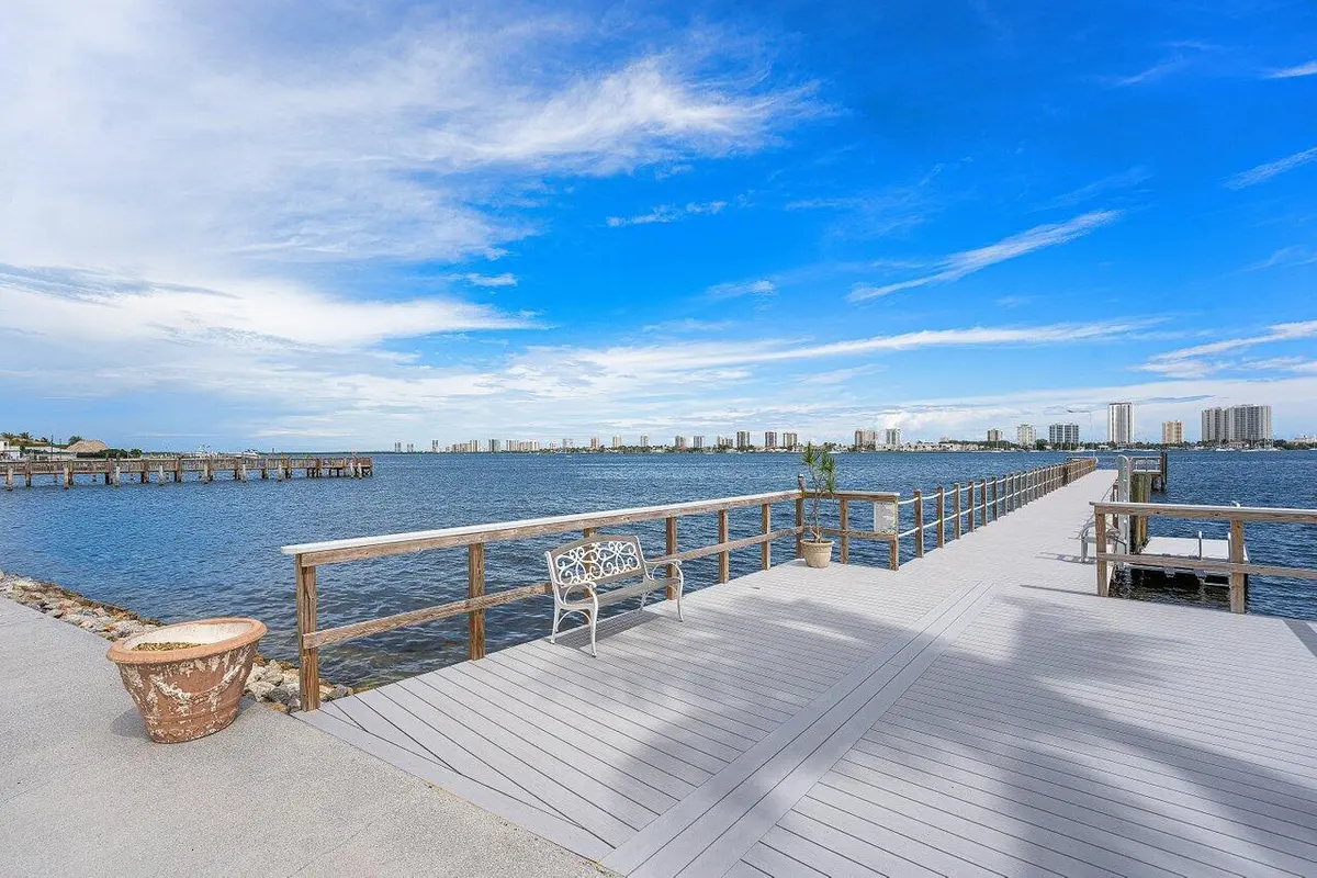 035-3040LakeShoreDrive-502-RivieraBeach- at 3040 Lake Shore Drive 502, Riviera Beach