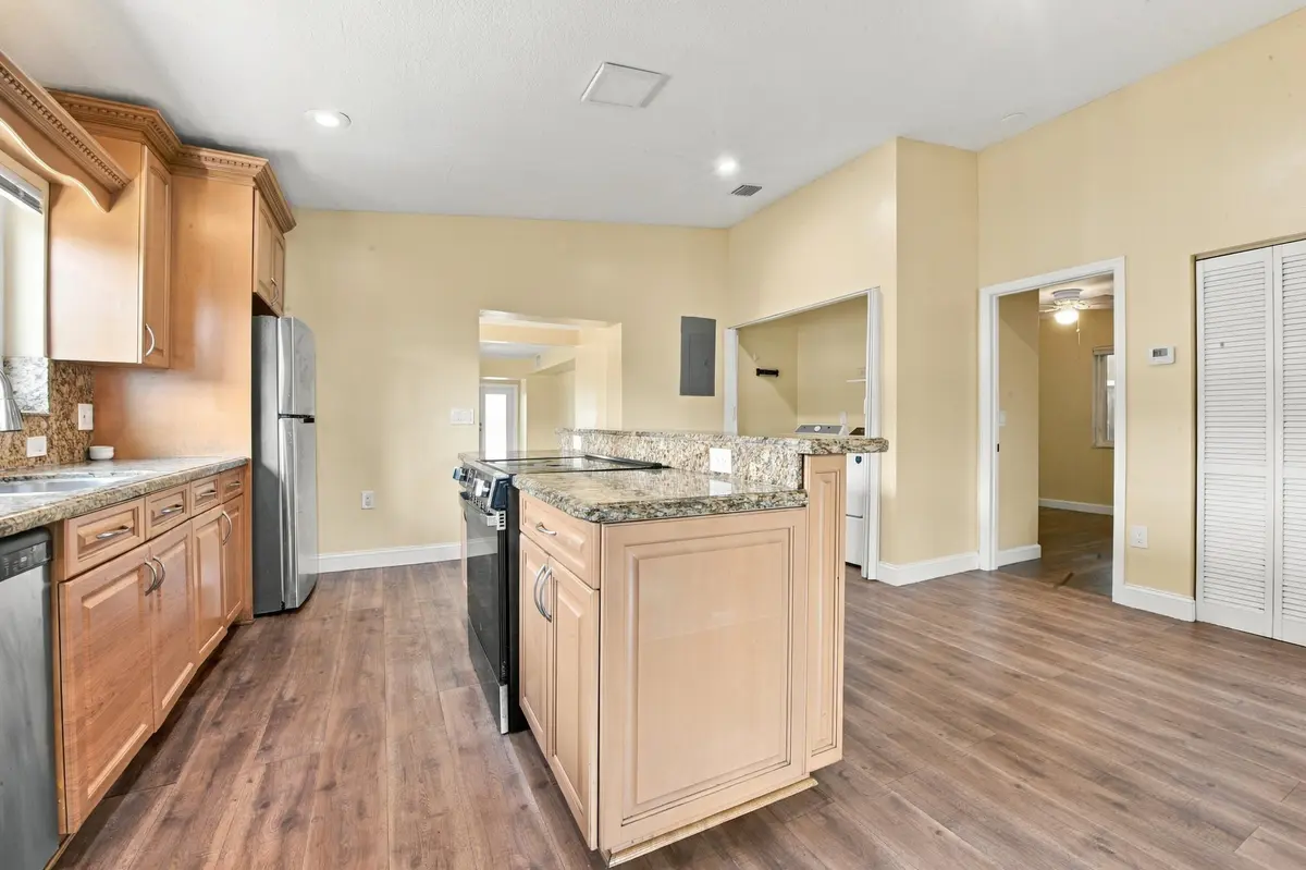 17__dsc7355 at 6824 SW 5TH Street, Pembroke Pines