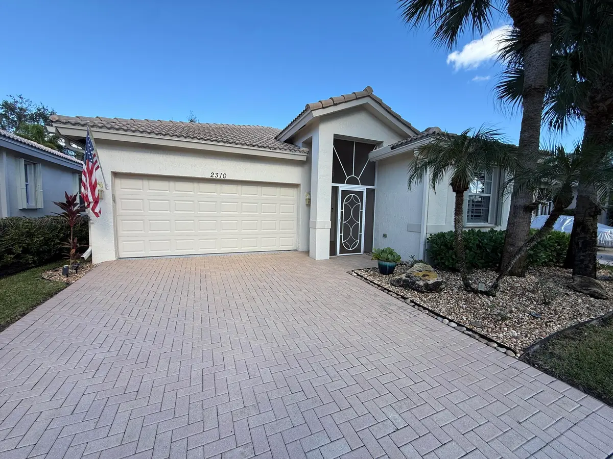IMG_8738 at 2310 Sapphire Circle, West Palm Beach