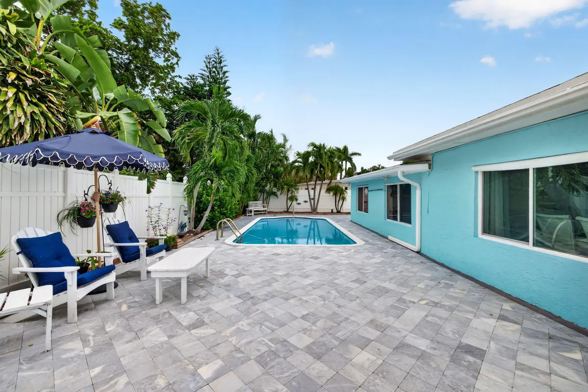 Back yard pool deck at 1131 NE 3rd Street, Pompano Beach