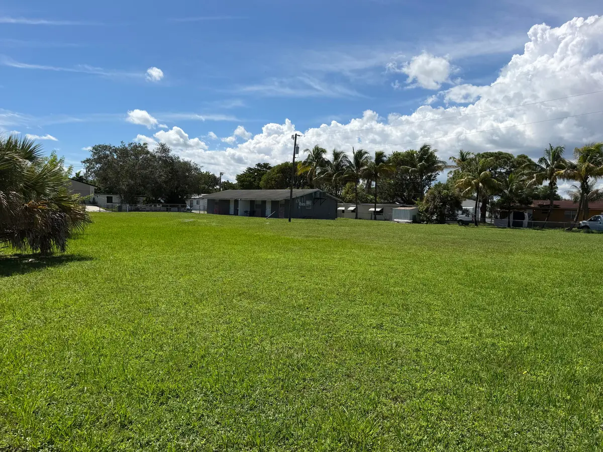 IMG_7166 at 4041 SW 52ND Street, Dania Beach