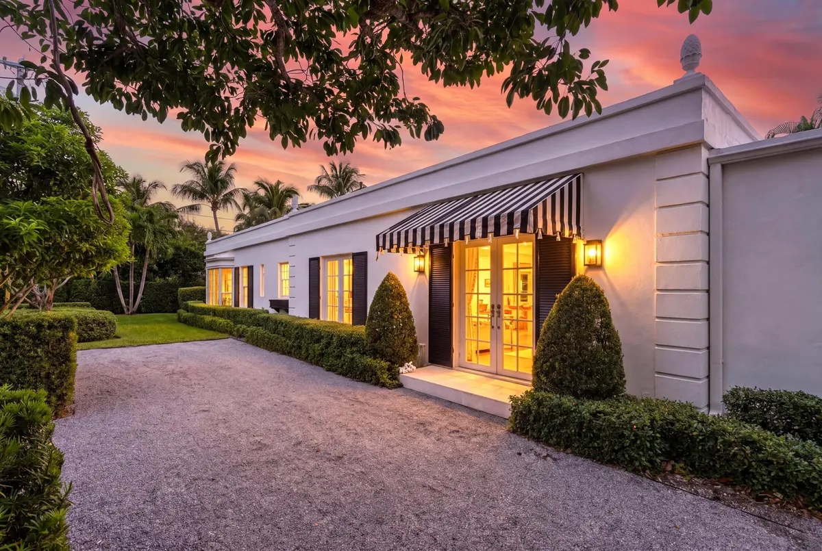 FrontElevationDusk at 105 NW 7TH Street, Delray Beach