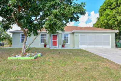 220 W Arbor Avenue, Port St. Lucie – Single Family Residence for sale
