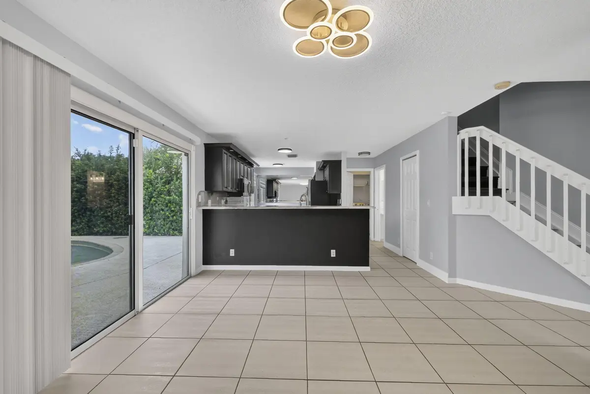 kitchen at 1403 BANYAN Circle, Pompano Beach