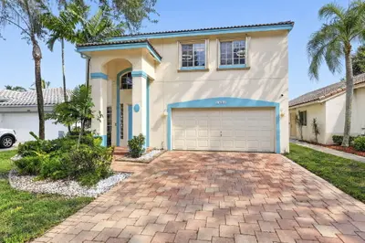 1403 BANYAN Circle, Pompano Beach – Single Family Residence for rent