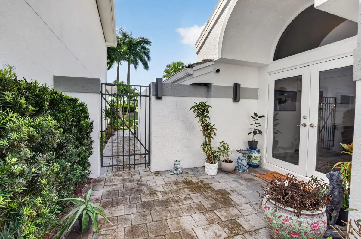 5-web-or-mls-DSC_0653 at 7640 GLENDEVON Lane, Delray Beach