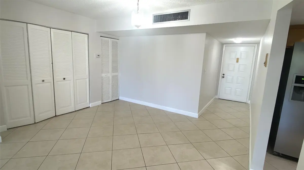 Photo 7 at 733 SE 1ST Way 302, Deerfield Beach