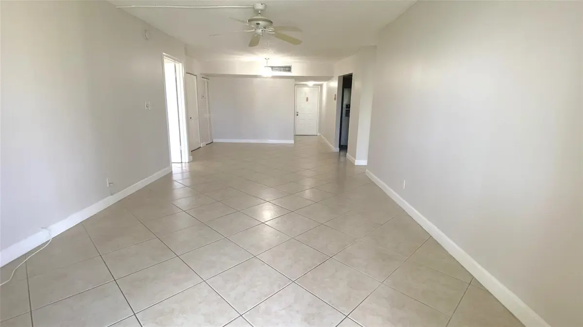 Photo 8 at 733 SE 1ST Way 302, Deerfield Beach