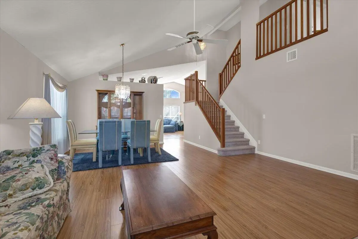 18-GG3A9648 at 7119 SE Twin Oaks Circle, Stuart