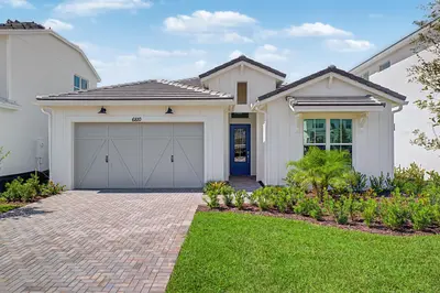 6810 SE LOST PINE Drive, Stuart – Single Family Residence for sale