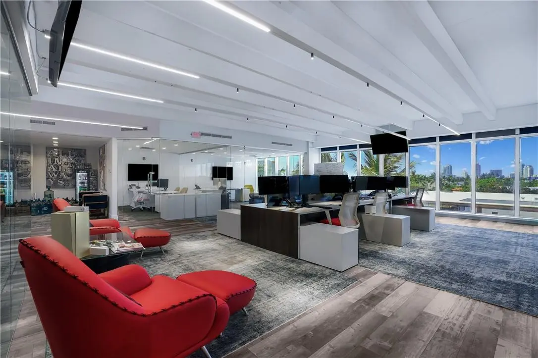Photo 3 at 1680 Michigan Avenue 817,K-P, Miami Beach