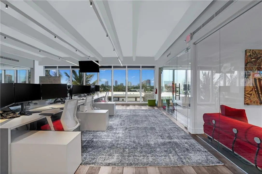 Photo 4 at 1680 Michigan Avenue 817,K-P, Miami Beach