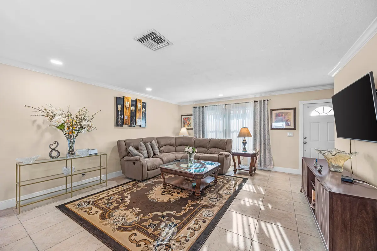 366A6761-9 at 108 LEISUREVILLE Boulevard, Boynton Beach