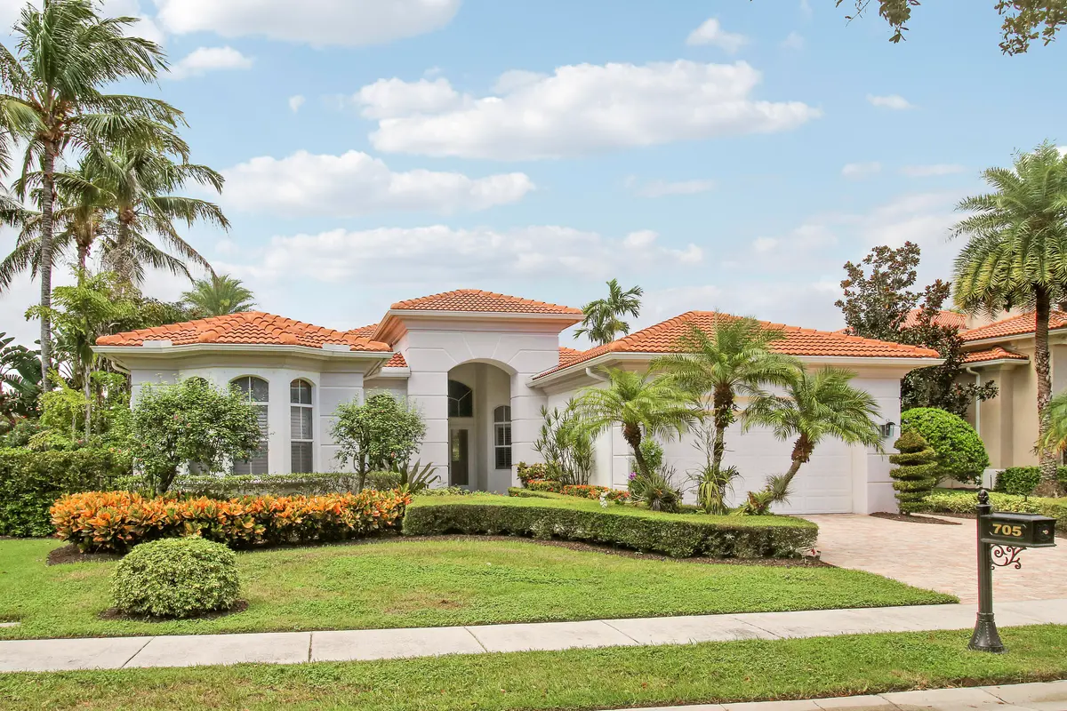 Front Yard at 705 Cote Azur Drive, Palm Beach Gardens