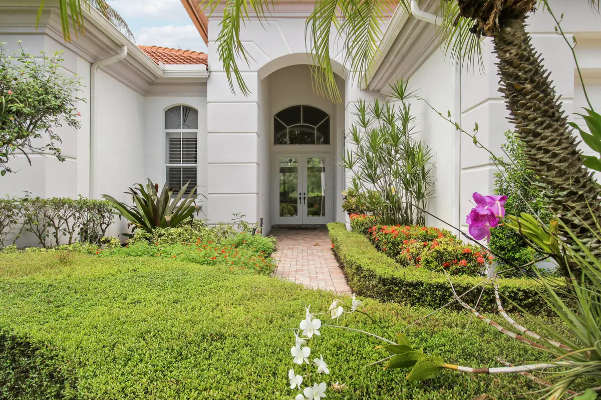 Entry Way at 705 Cote Azur Drive, Palm Beach Gardens