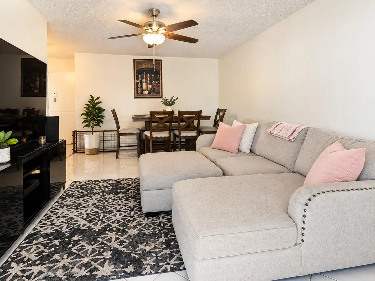 file_00000000eee481f599f34516d9674dac at 3001 NW 4th Terrace 150, Pompano Beach