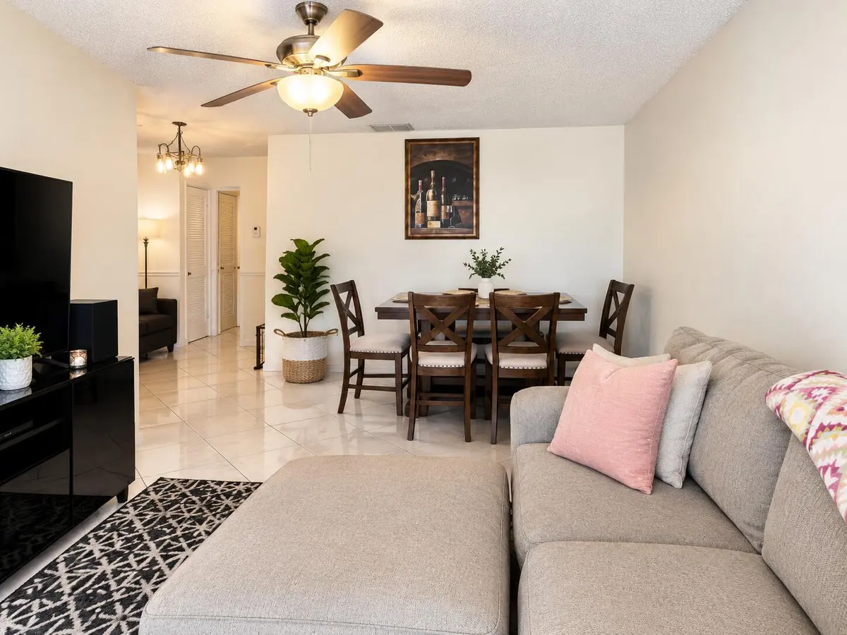file_00000000947081f5a035d763914b38a7 at 3001 NW 4th Terrace 150, Pompano Beach