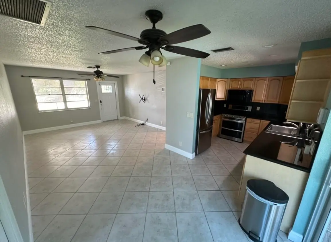 19043 SE Fearnley Drive, Tequesta, FL – photo 8