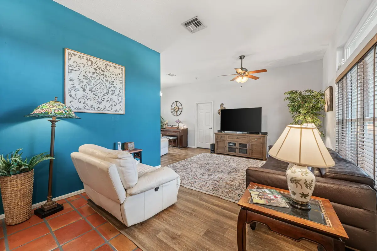 7-web-or-mls-DSC03651 at 1985 New Haven Avenue, Wellington