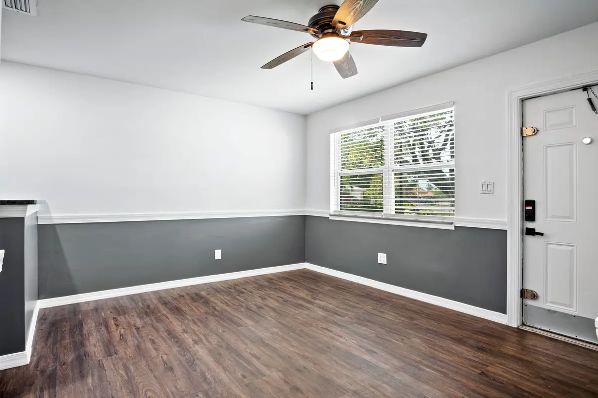 R.F019 at 101 NE 35th Street B, Pompano Beach