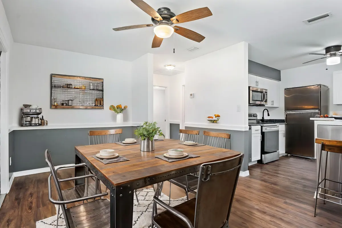 R.F021 at 101 NE 35th Street B, Pompano Beach