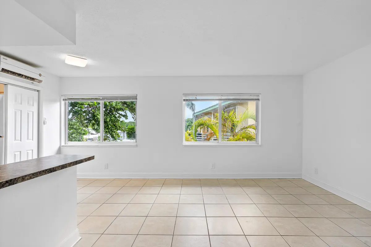 009-391Southeast19thAvenue-8-PompanoBeac at 391 SE 19TH Avenue 8, Pompano Beach