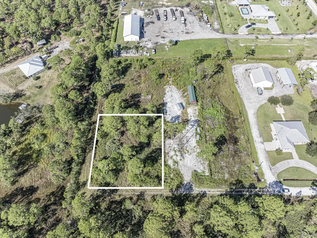 1.1 at 12810 88TH Street, Fellsmere