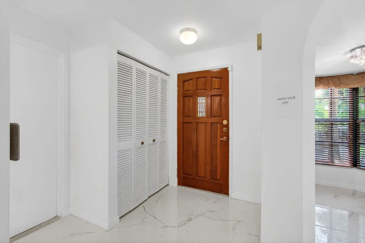 Foyer entry at 7865 LA MIRADA Drive, Boca Raton