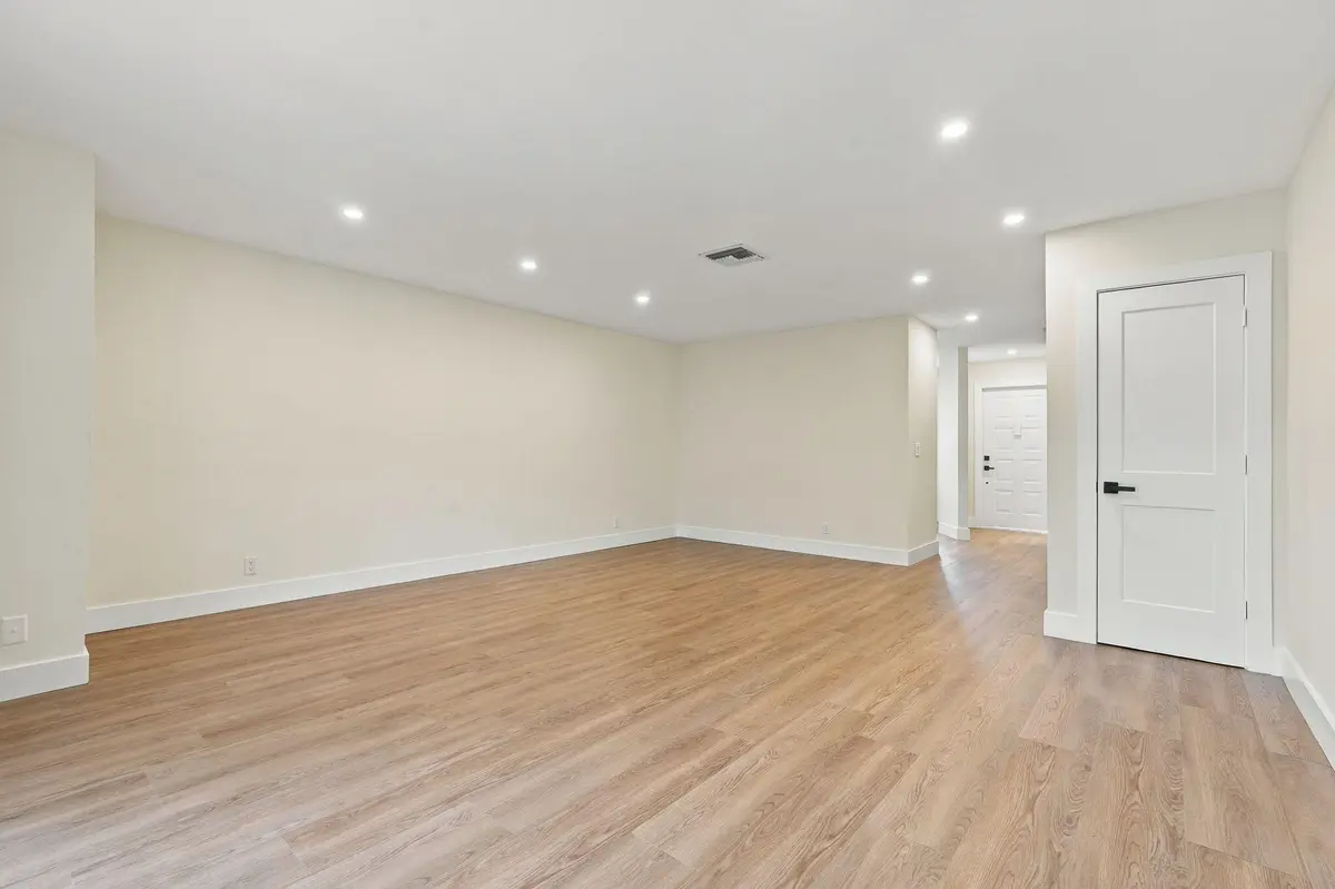 Living / Dining at 2641 Gately Drive 906, West Palm Beach