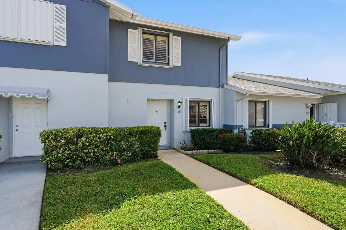 Front door at 2641 Gately Drive 906, West Palm Beach