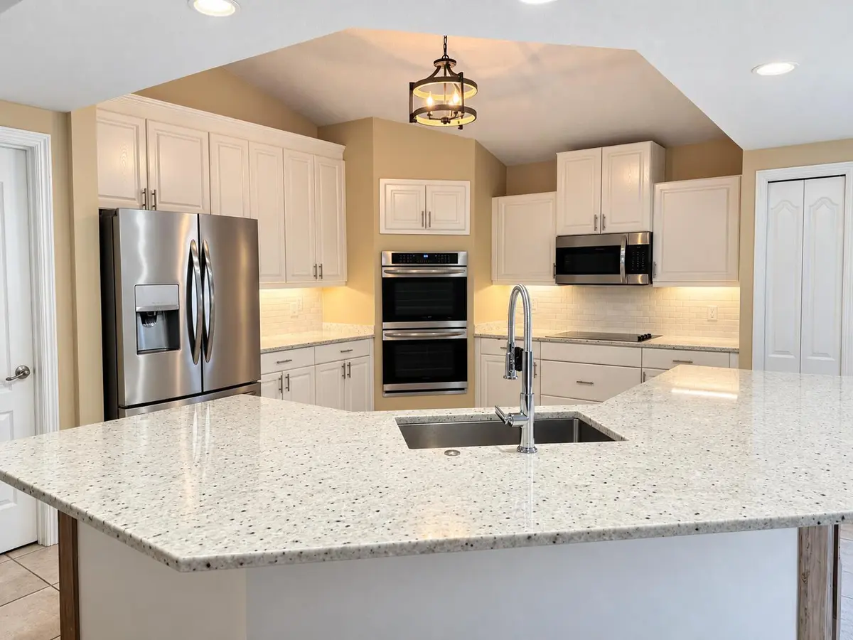 Bright Kitchen Photo at 194 SW Voltair Terrace, Port St. Lucie