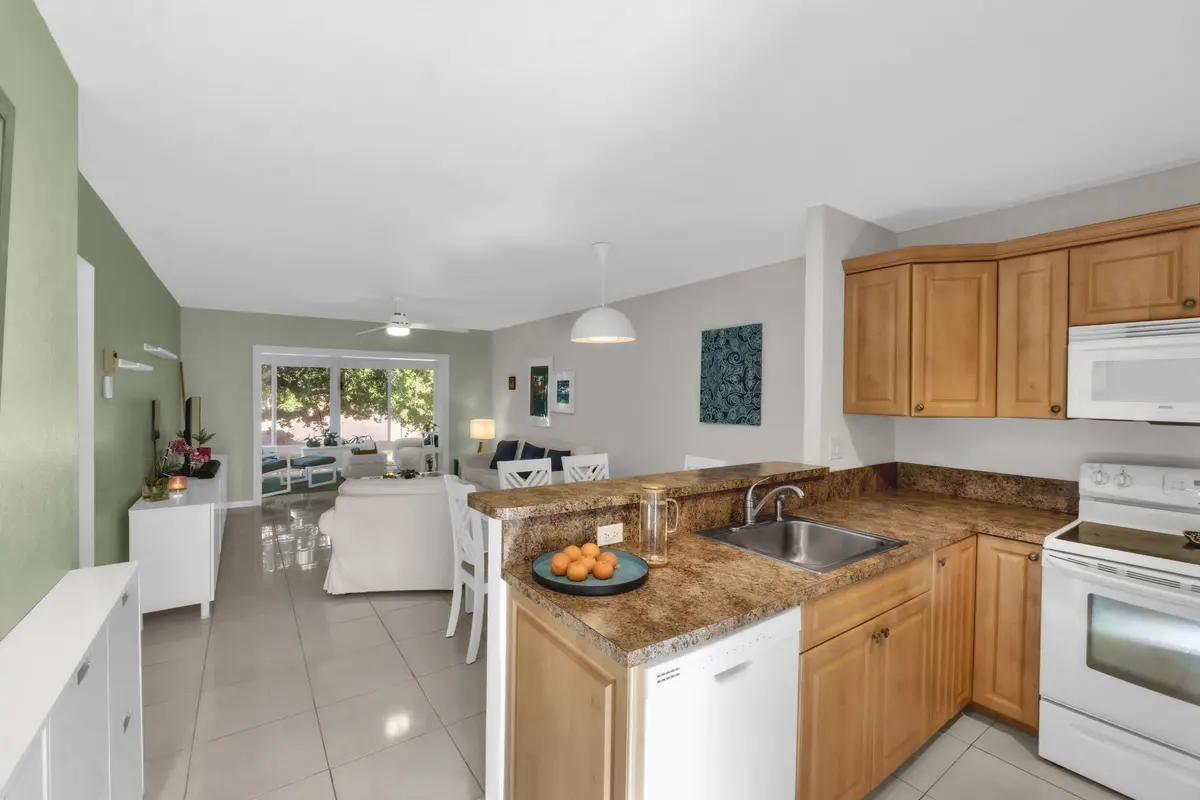 Kitchen at 5141 W OAKLAND PARK Boulevard 311, Lauderdale Lakes
