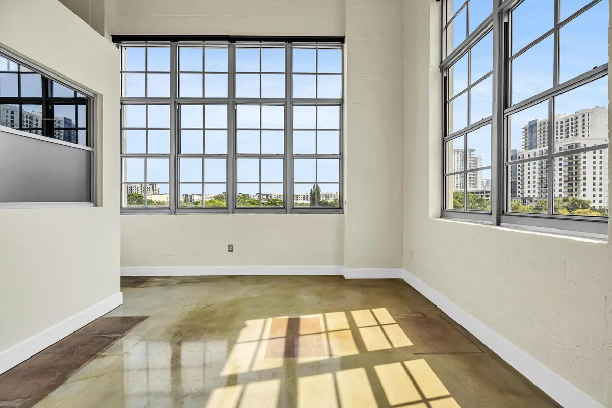 435 N ANDREWS #401-5 at 435 N Andrews Avenue 401, Fort Lauderdale