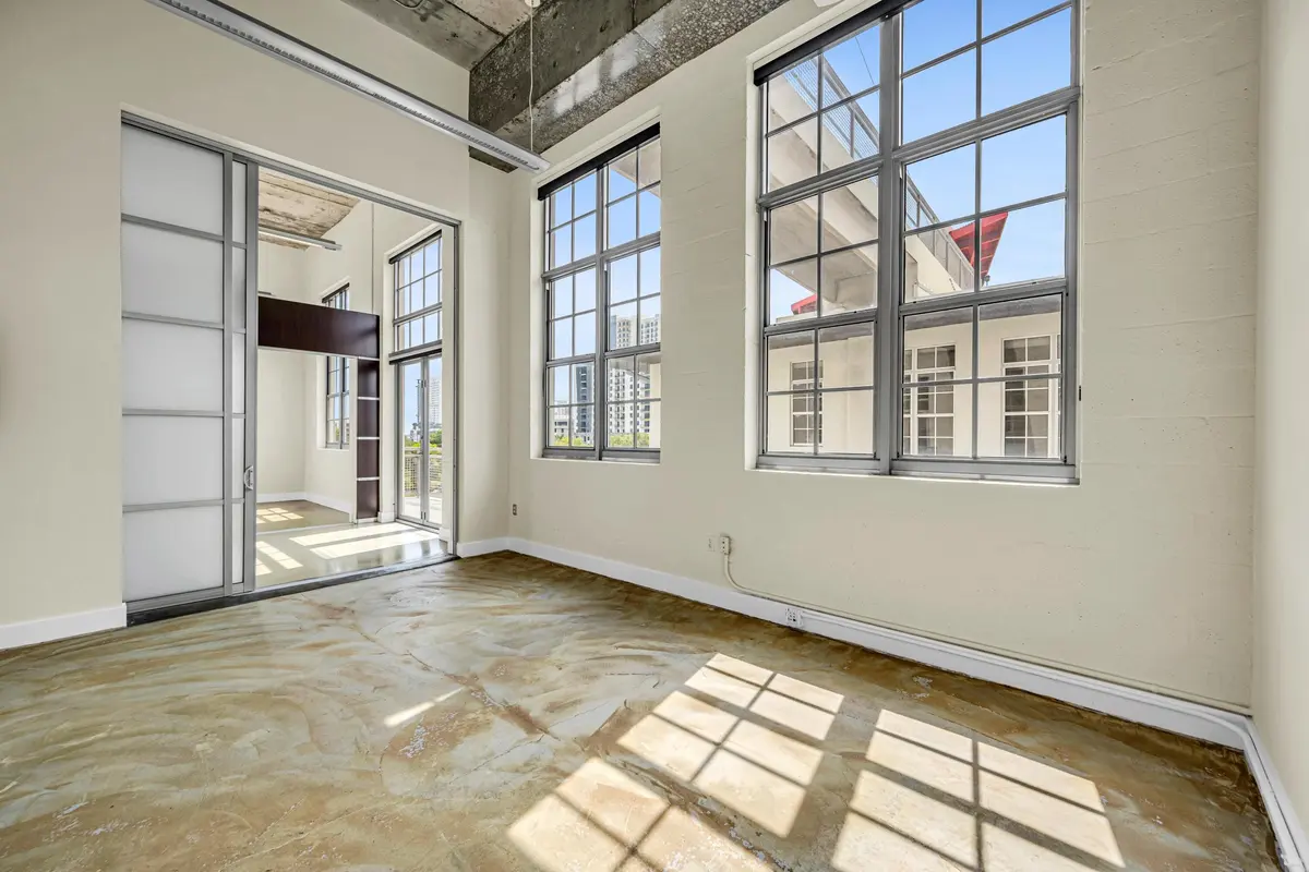 435 N ANDREWS #401-7 at 435 N Andrews Avenue 401, Fort Lauderdale
