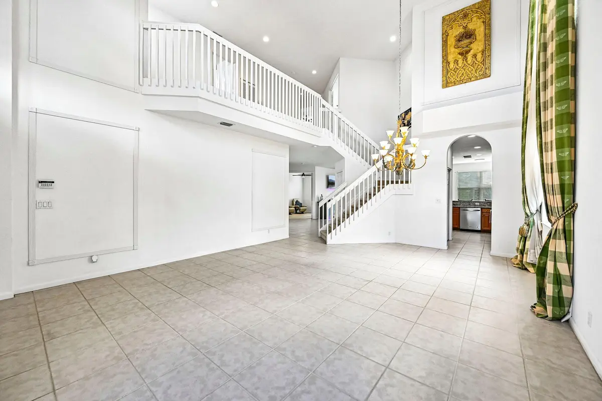 8-web-or-mls-Newquay Ct-S1410-008 at 15156 Newquay Court, Wellington
