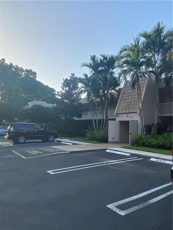 Photo 2 at 4280 OAKS Terrace 101, Pompano Beach