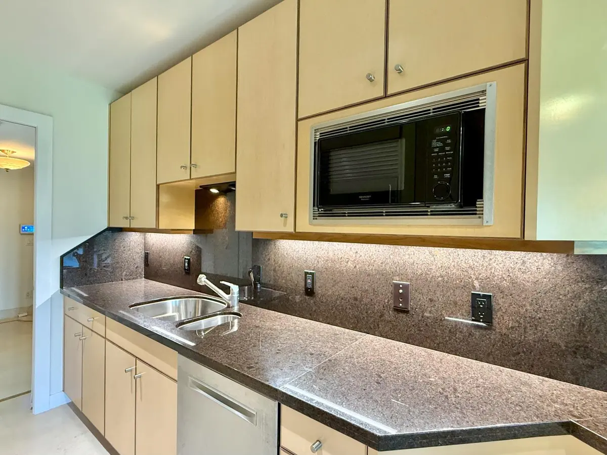 16 Kitchen2 at 700 BEACH Road 147, Indian River Shores